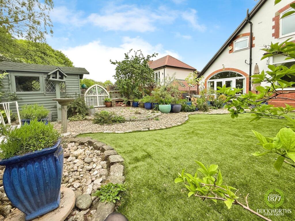 Additional image 37 of Earnsdale Avenue, Darwen, BB3