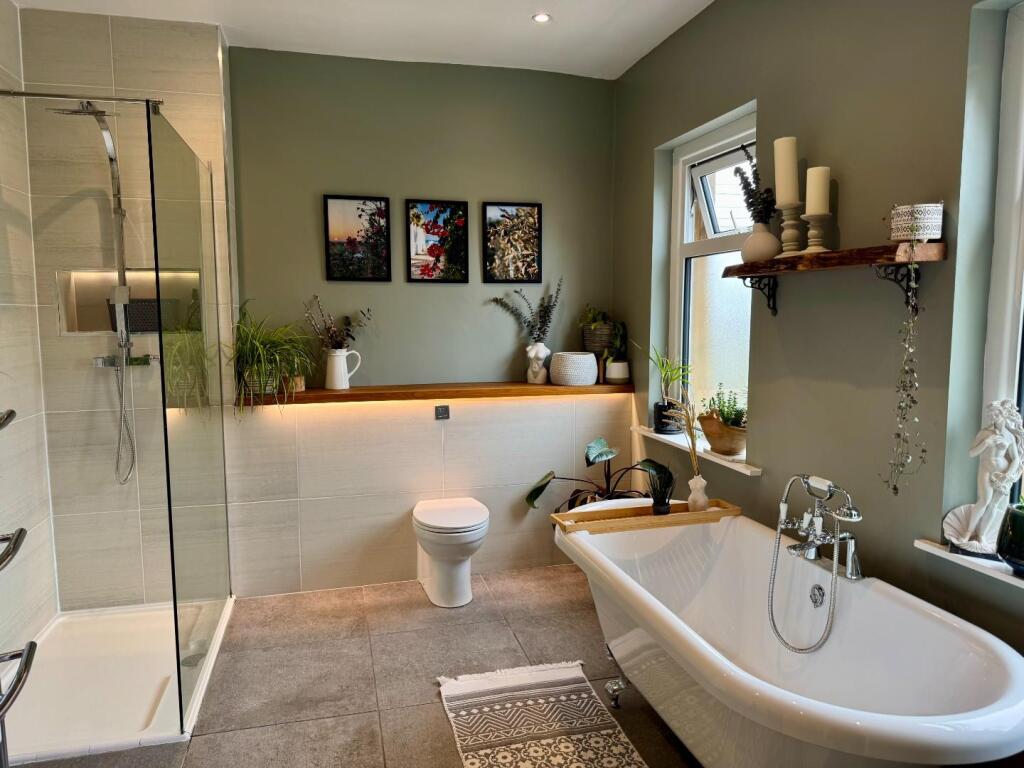 Additional image 24 of Ightenhill Park Lane, Burnley