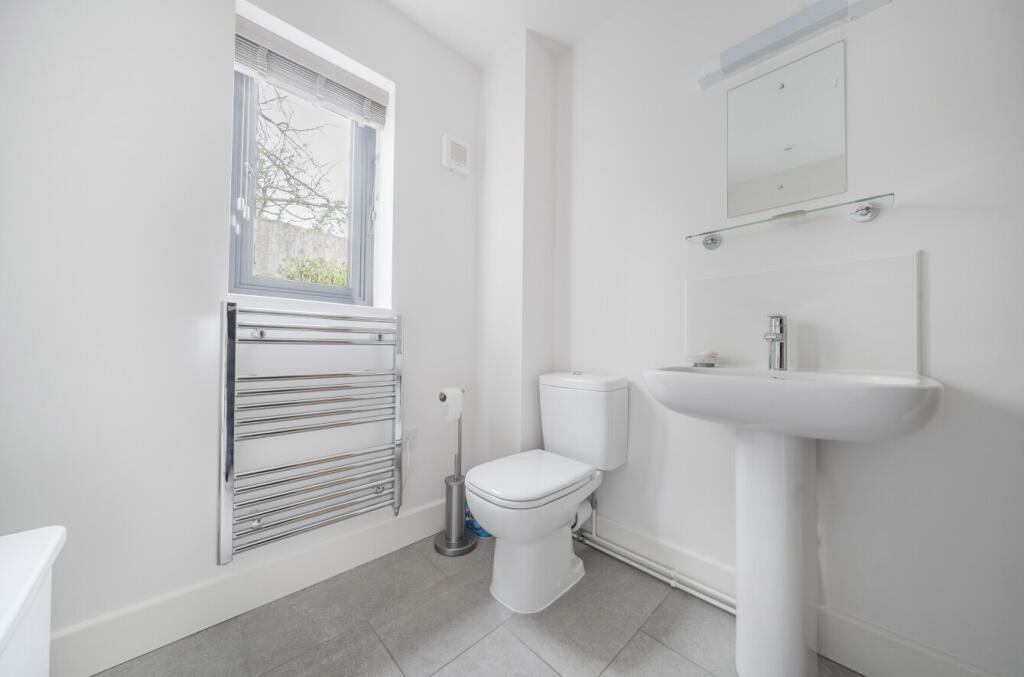 Additional image 17 of Townsend Mead, East Coker, Yeovil, Somerset, BA22