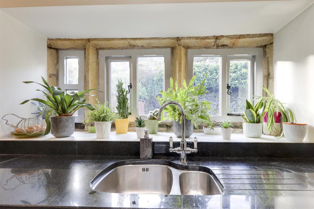 Additional image 11 of Higher Lench House, Lench Fold Clough, Rossendale - Amazing Valley Views