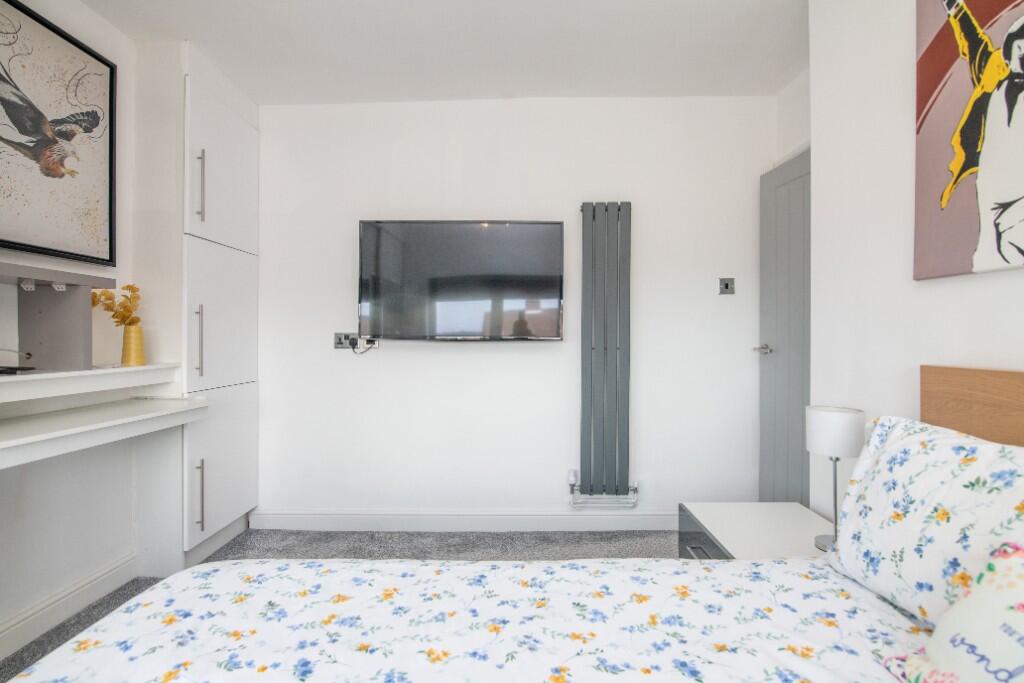 Additional image 18 of Oak Road, Bromsgrove, Worcestershire, B61