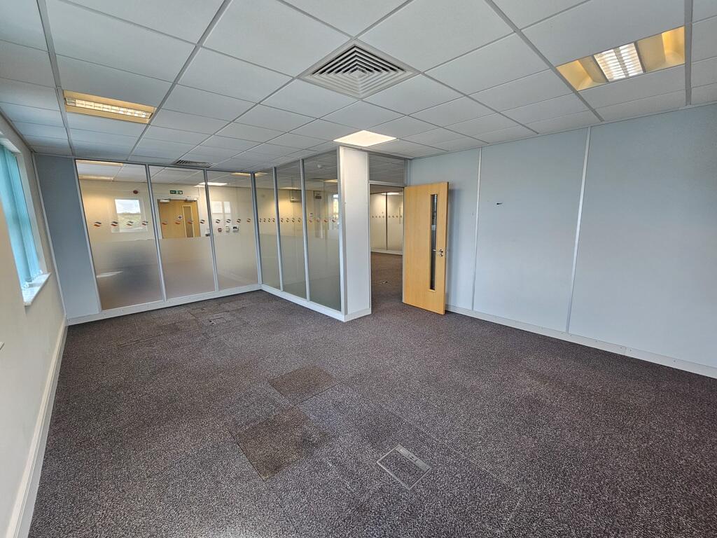 Additional image 4 of 2nd Floor, 4 The Courtyard, Buntsford Gate, Bromsgrove, Worcestershire , B60