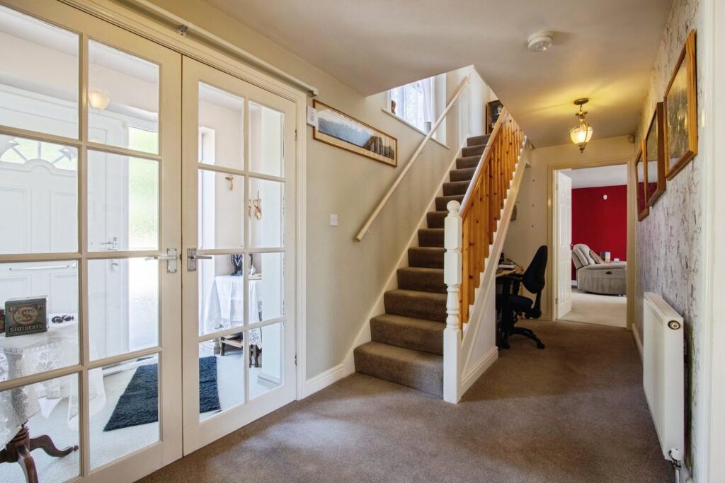 Additional image 10 of Tong Moor Side, Birkenshaw, Bradford, West Yorkshire, BD11