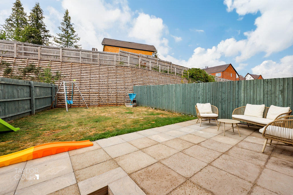 Additional image 24 of Meadow Way, Tamworth