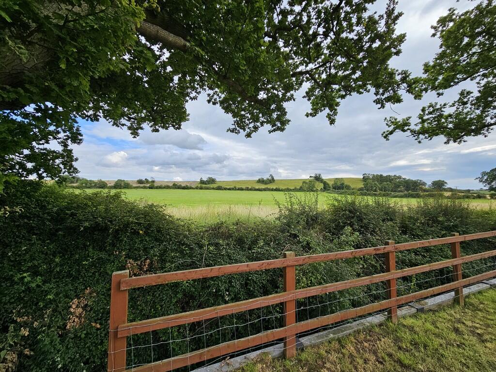 Additional image 4 of Droitwich Road, Hanbury