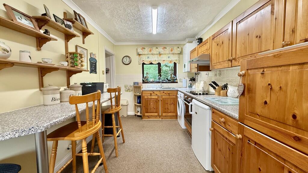 Additional image 6 of Hampshire Gardens, Westbury