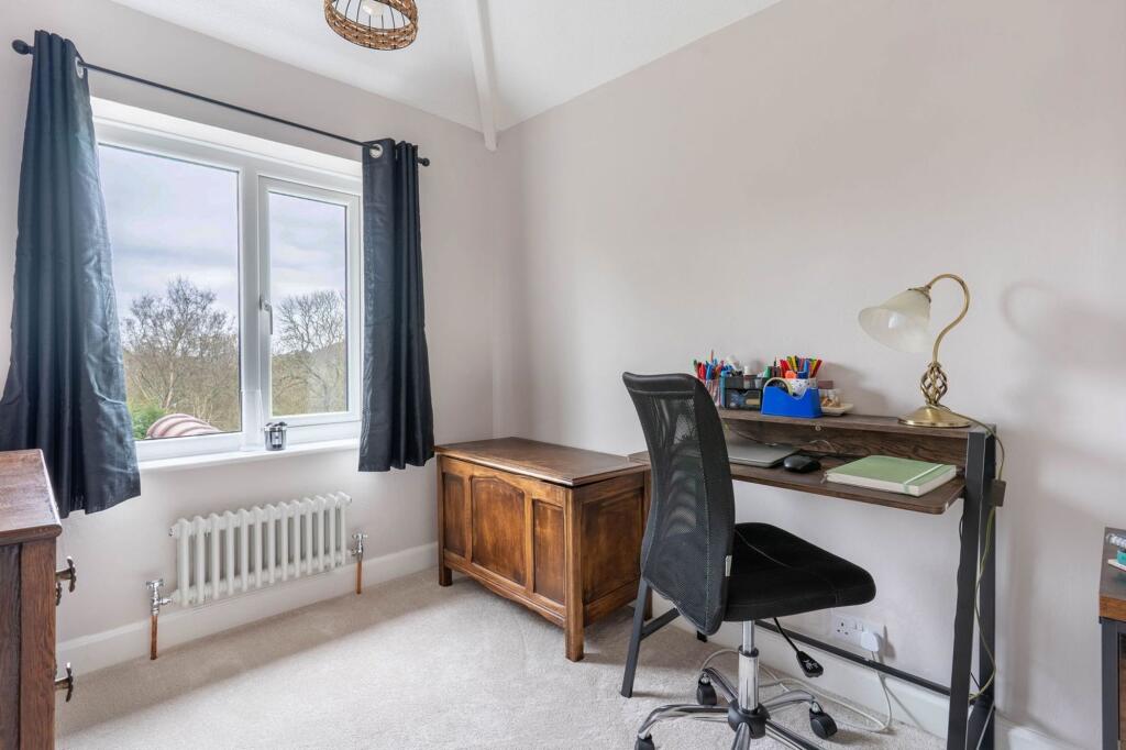 Additional image 13 of Warren Lane, Lickey, B45