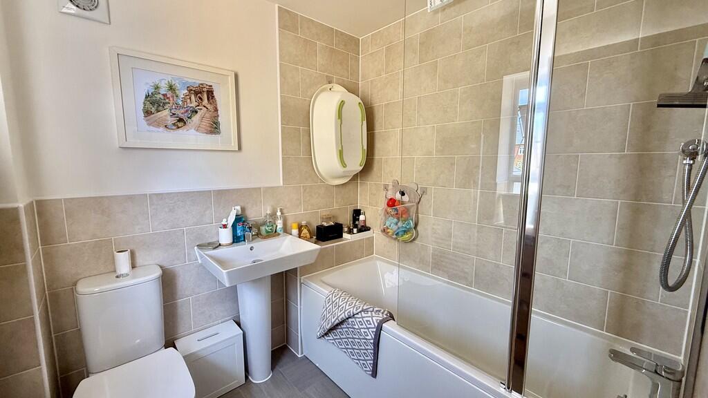 Additional image 16 of Knapp Close, Westbury