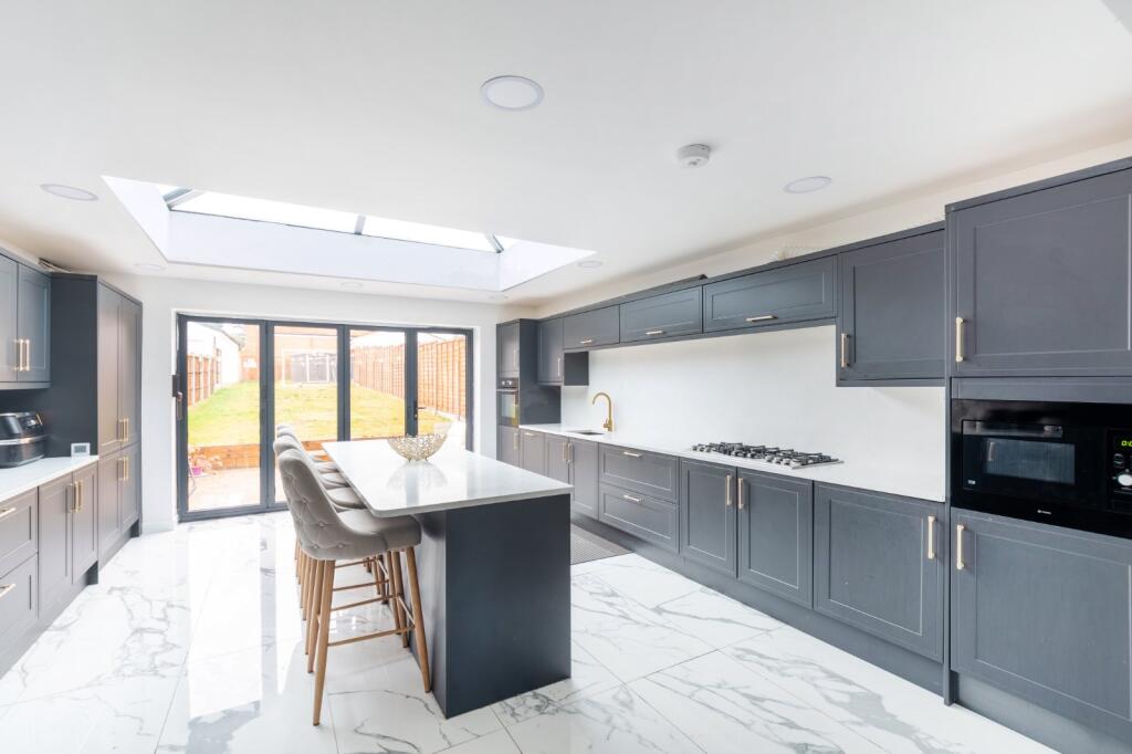 Additional image 6 of Wagon Lane, Solihull, West Midlands, B92