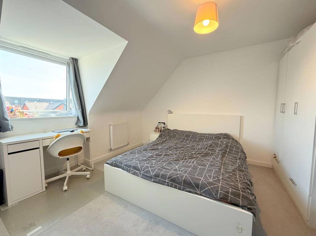 Additional image 13 of Light Hall Lane, Shirley