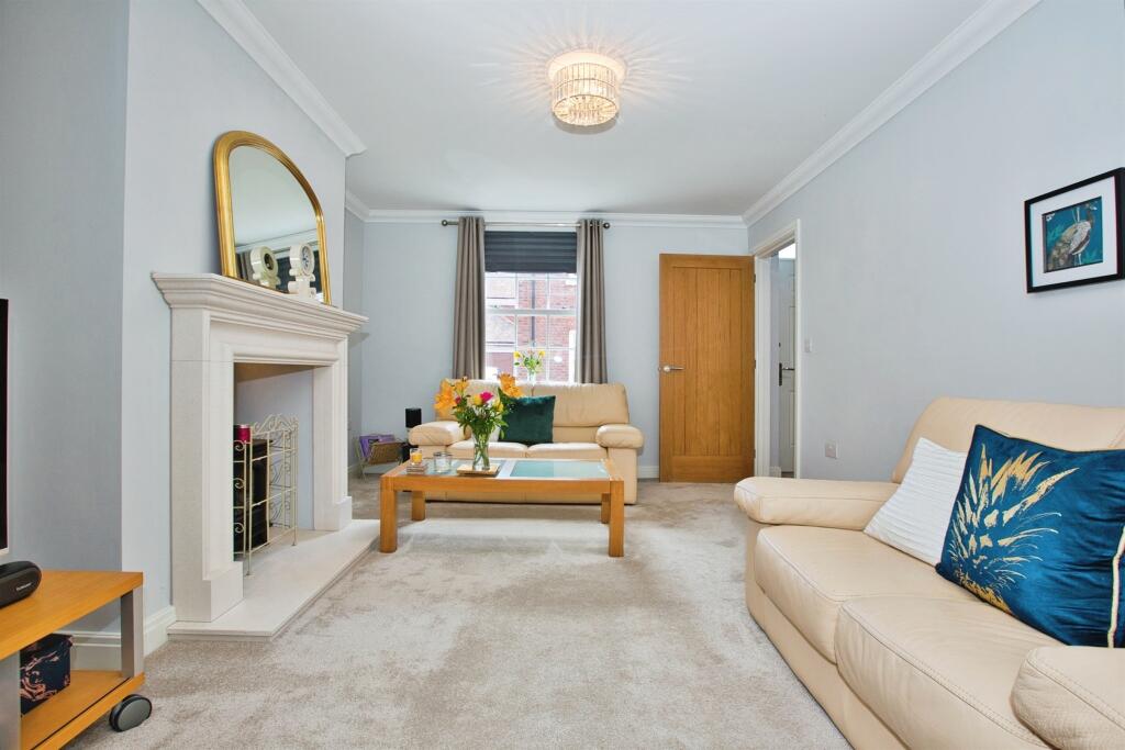 Additional image 6 of Cropways Court, Yeovil