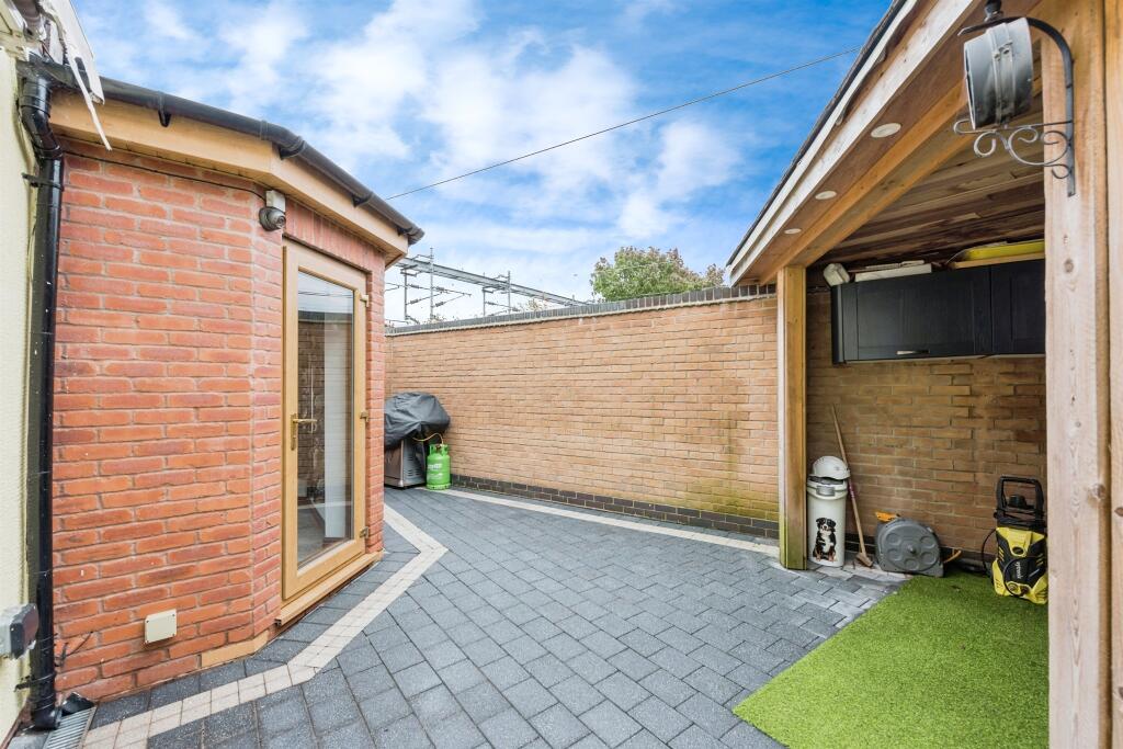 Additional image 12 of Moor Lane, Amington, Tamworth