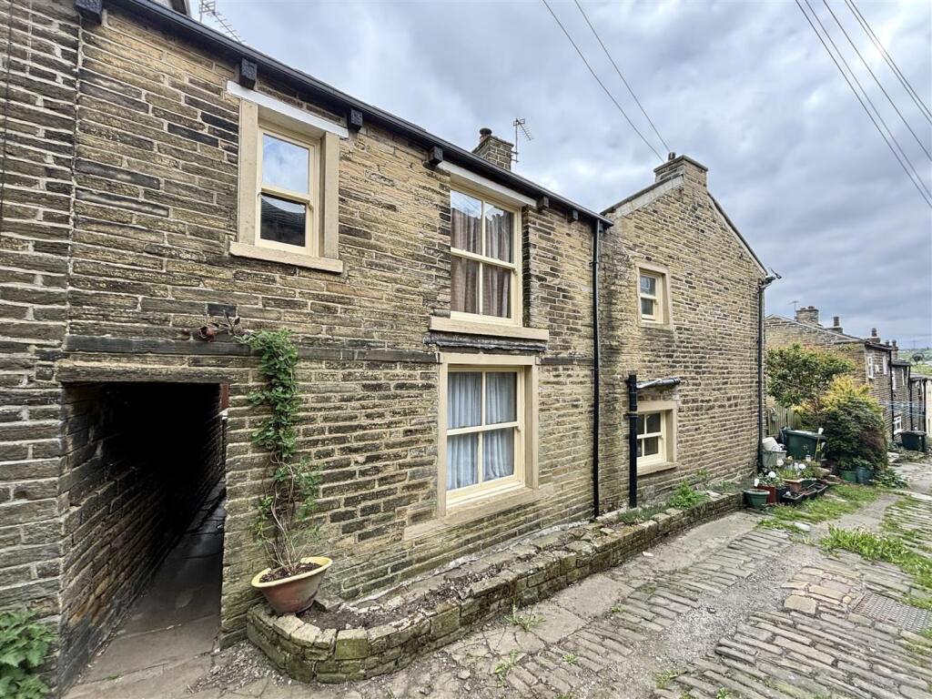 Additional image 11 of Back Field, Thornton, Bradford