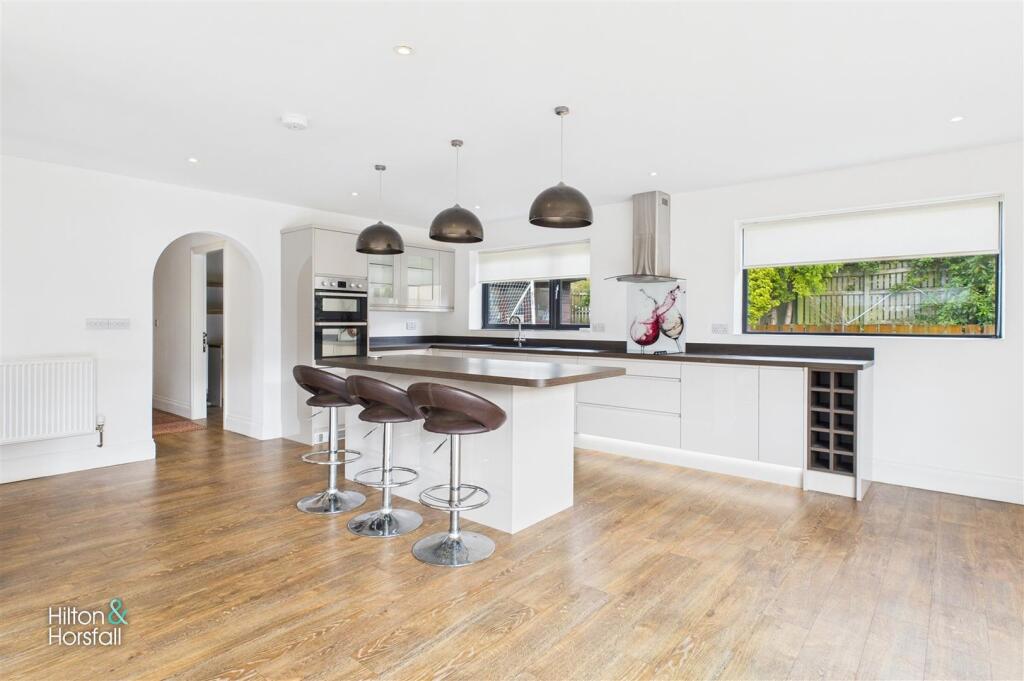 Additional image 3 of Arkwright Street, Burnley