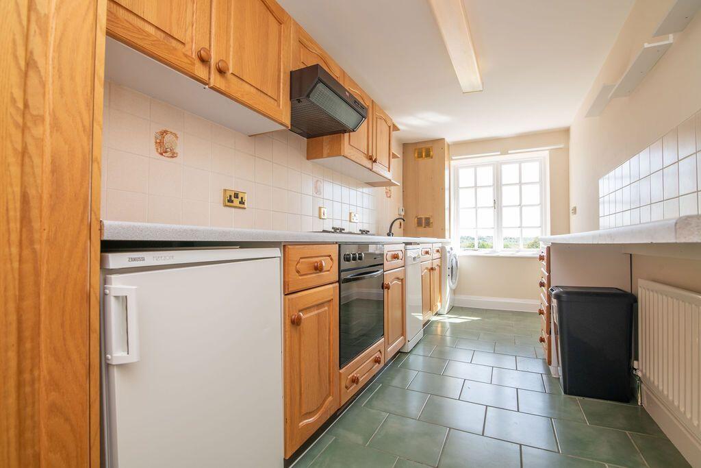 Additional image 5 of Flat 5, Beaudesert Park, Birmingham Road, Henley-in-Arden, B95 5QB