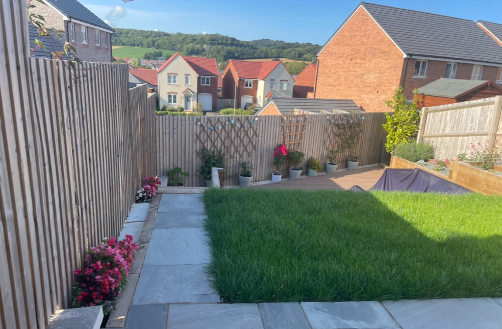 Additional image 11 of Edge of Wells