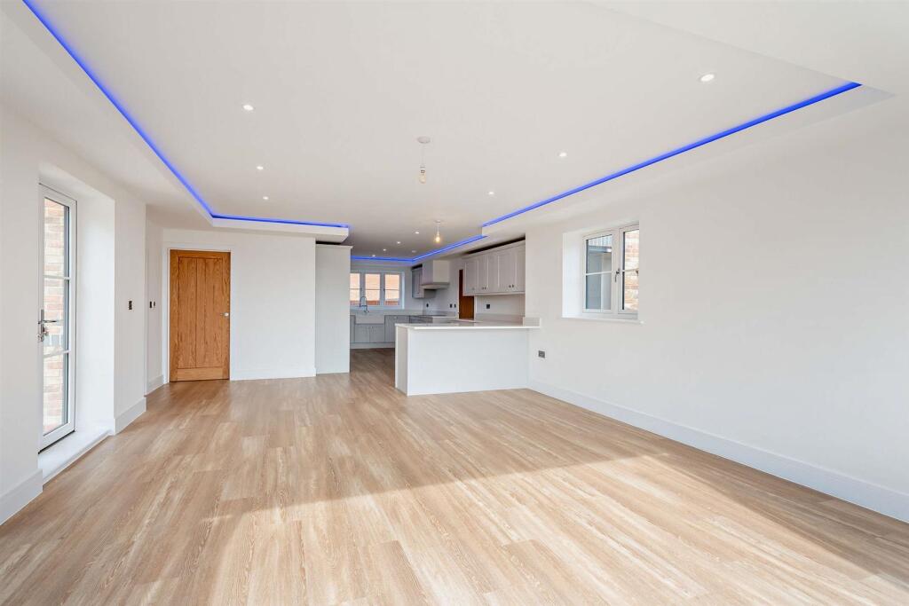 Additional image 9 of 2, Wells Cottage, Wootton Wawen, B95