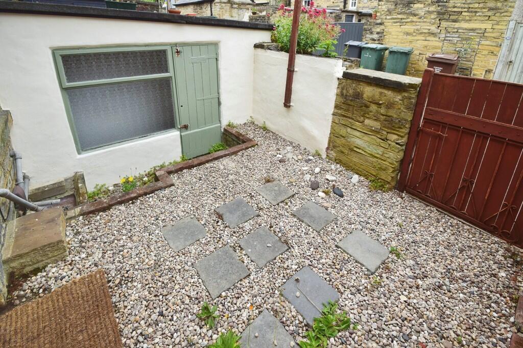 Additional image 15 of Whitlam Street, Saltaire