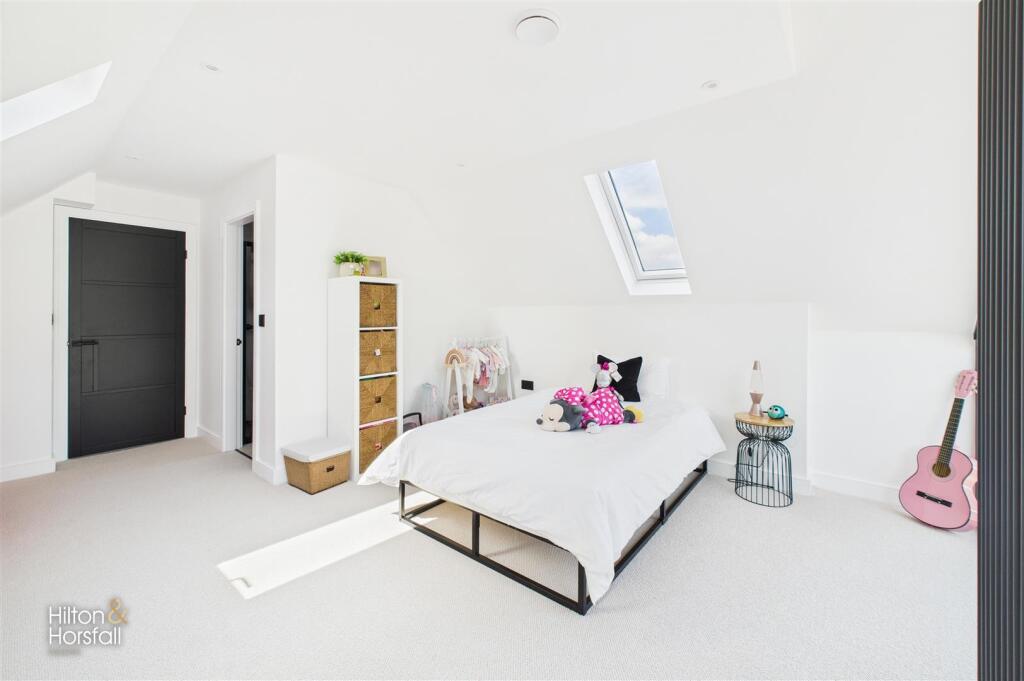 Additional image 25 of Olde Back Lane, Burnley