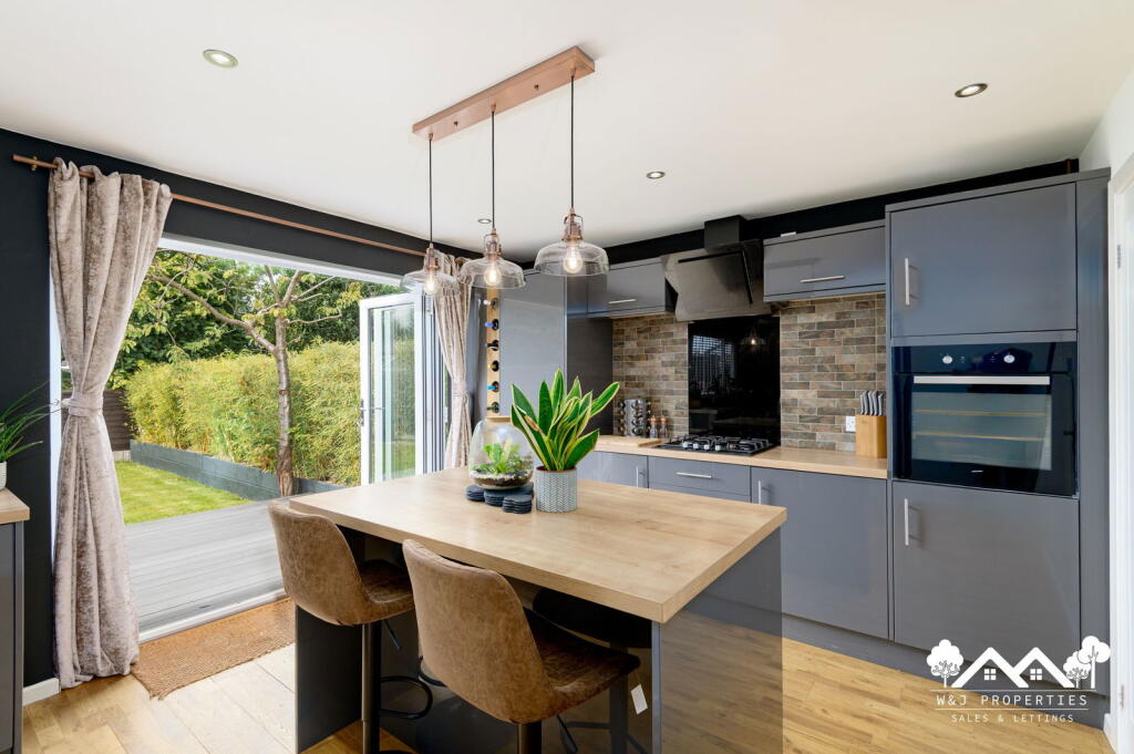 Additional image 5 of Countess Road, Lower Darwen, BB3