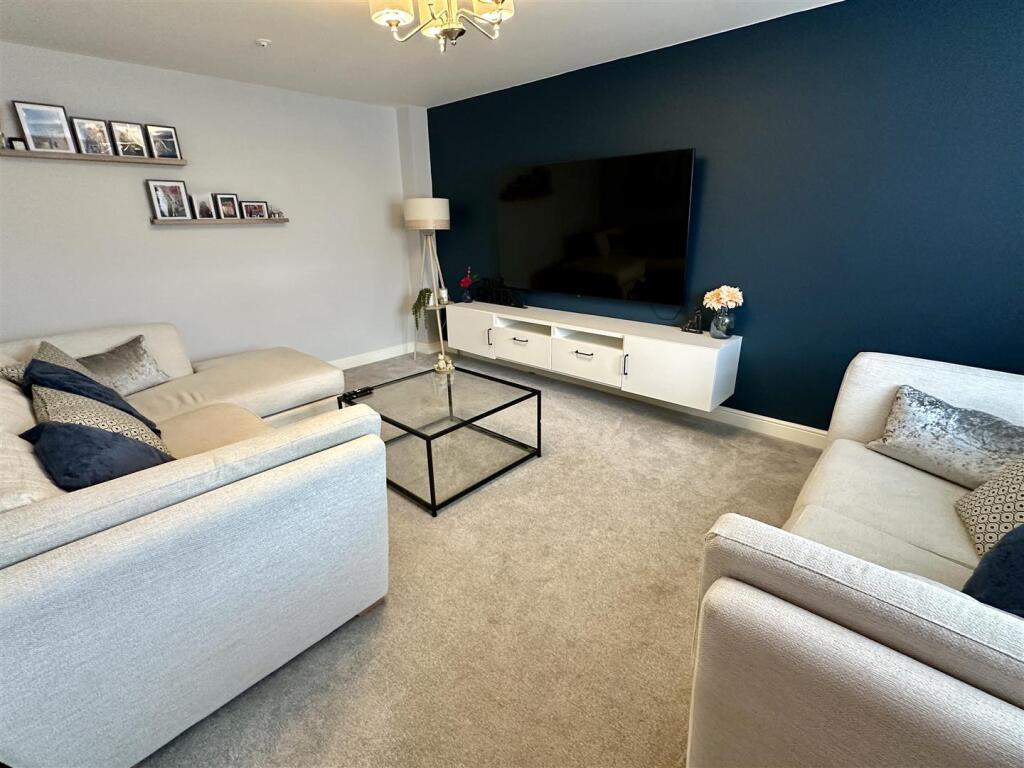 Additional image 5 of South Court, Alcester