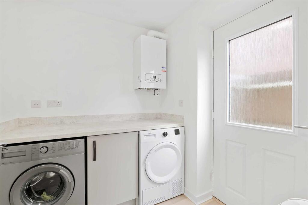 Additional image 8 of Damson Way, Bidford-On-Avon, Alcester