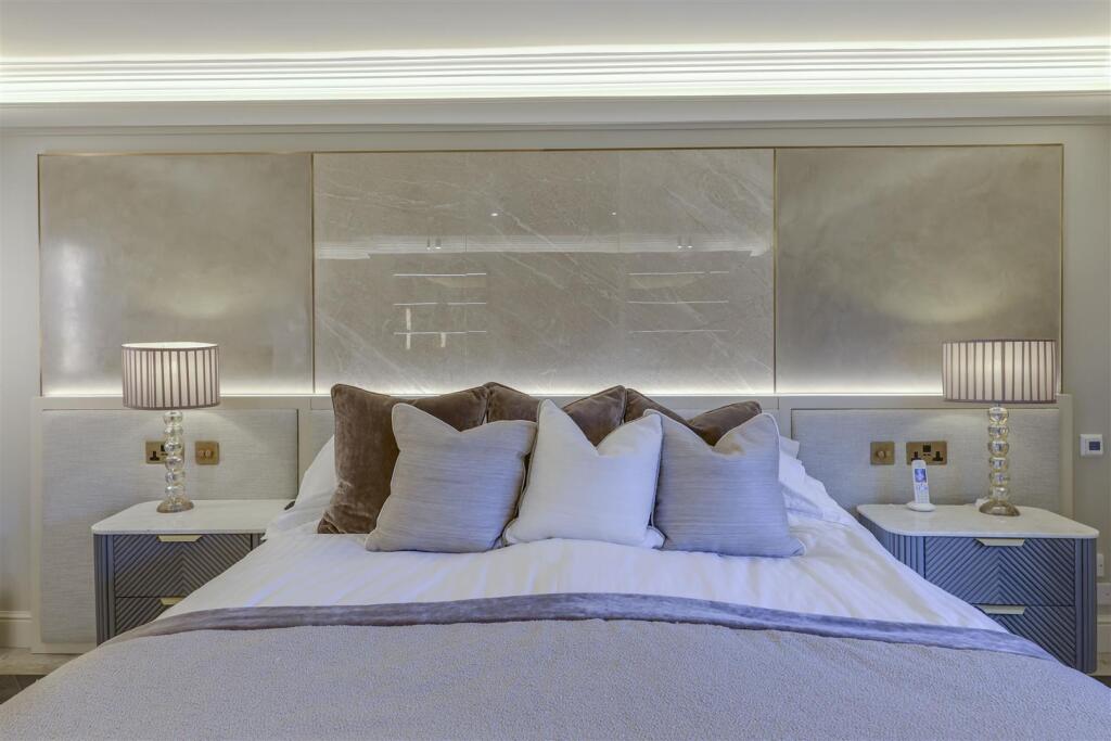 Additional image 30 of The Hollies, Alden Road, Helmshore, Rossendale - Over 9,000sqft - One Of Rossendale's Most Incredible Properties