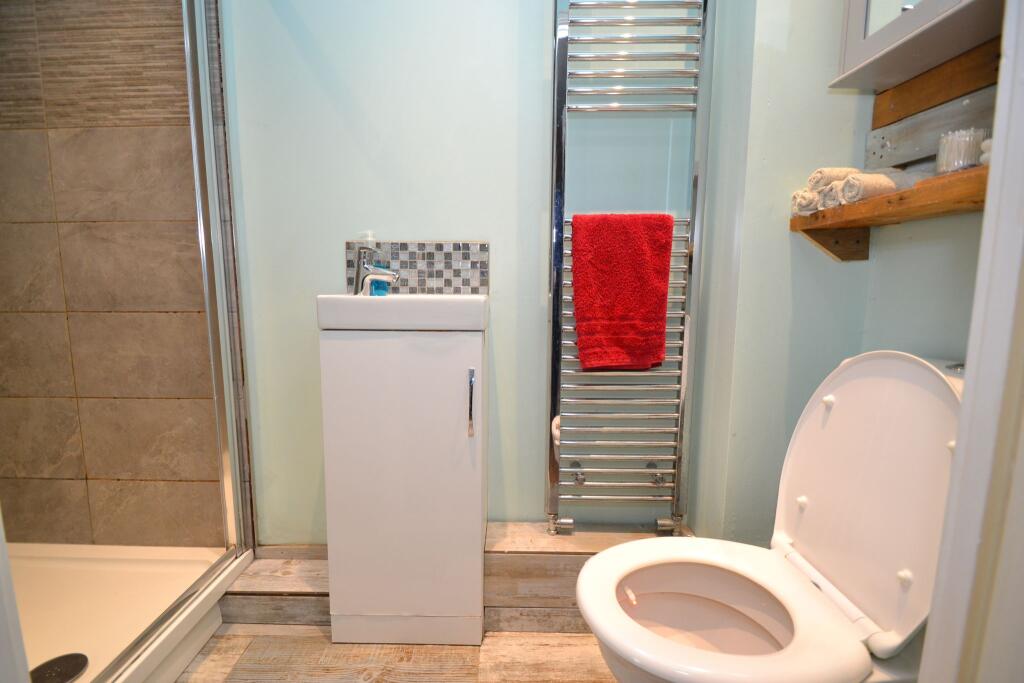 Additional image 5 of Lodge Road, Thackley,