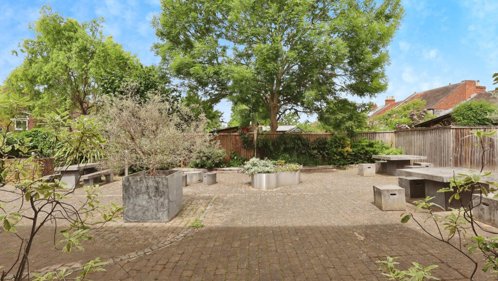 Additional image 8 of Flat 24, The Tanneries, Sedgemoor Way, Glastonbury, Somerset