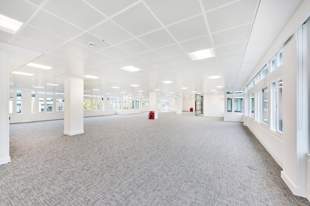 Additional image 5 of 31 Homer Road, Solihull, B91 3LT