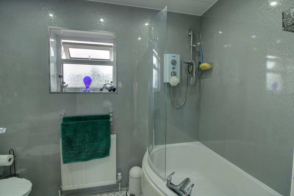 Additional image 16 of Moorside Avenue, Blackburn, BB1