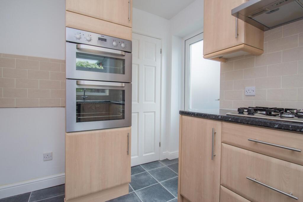 Additional image 3 of Merlin Close, Wilnecote, B77