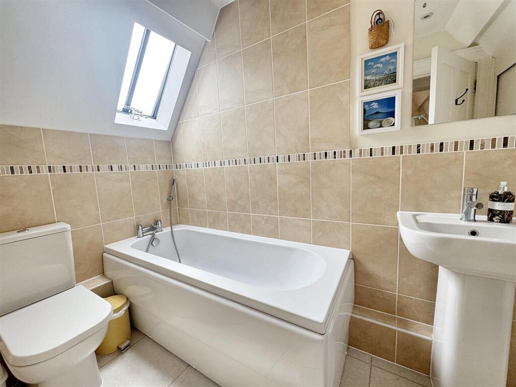 Additional image 13 of St. Michaels View, Mere, Warminster