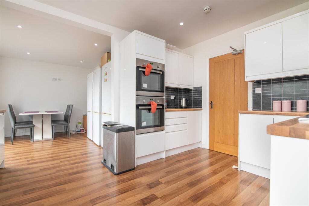 Additional image 31 of Farm Close, Solihull