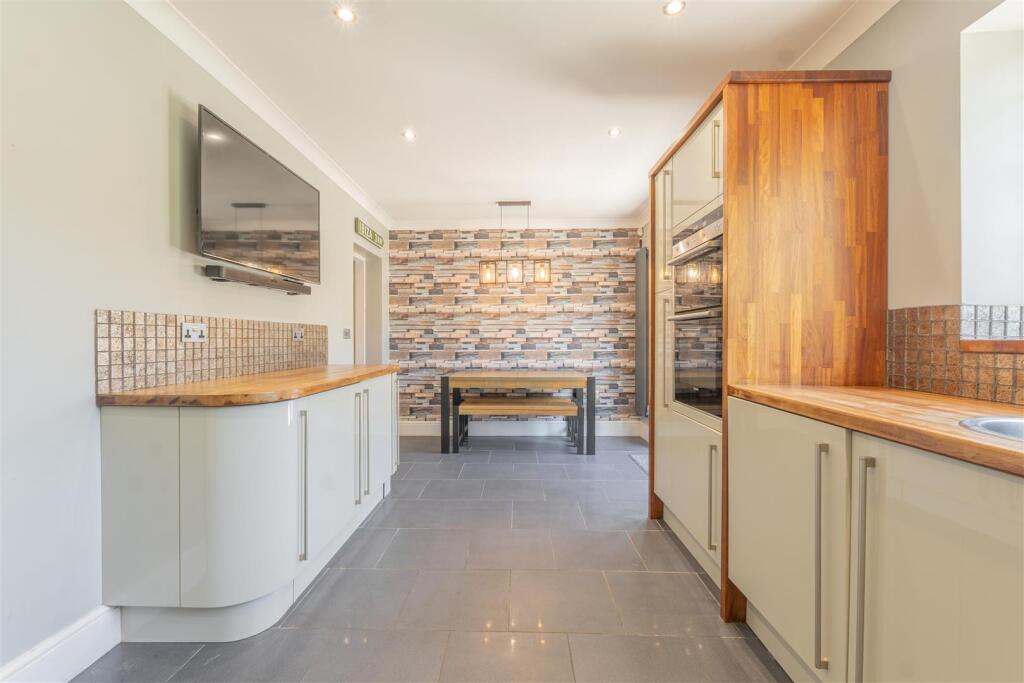 Additional image 5 of High Haden Road, Cradley Heath