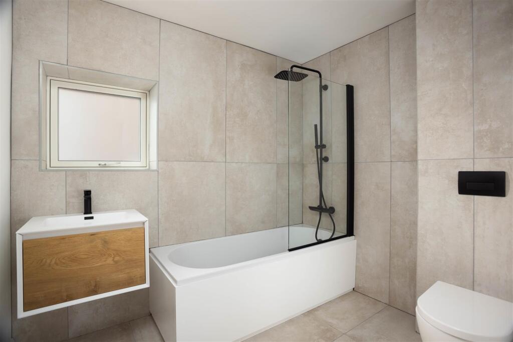 Additional image 8 of Plot 20, Spring Meadow, Drighlington