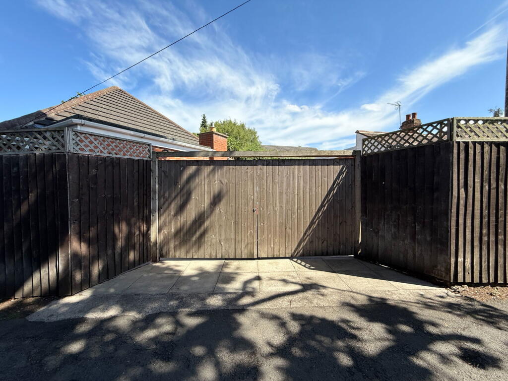 Additional image 25 of Streetsbrook Road, Shirley