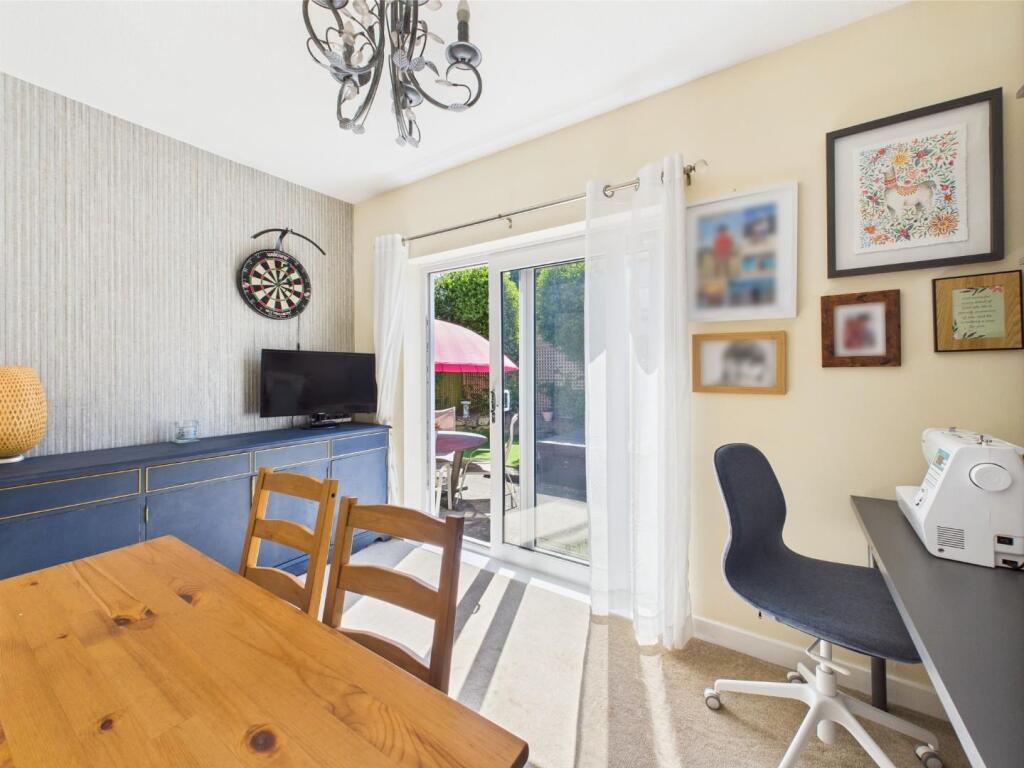 Additional image 12 of Grange Park Road, Bingley