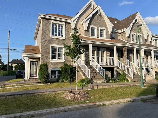 2927 Rue Alfred-De Musset|Laval (Chomedey), Quebec H7P6G1