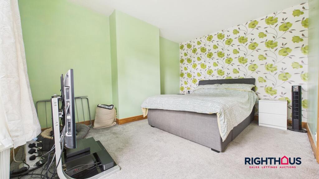 Additional image 7 of Huddersfield Road, Wyke, BD12