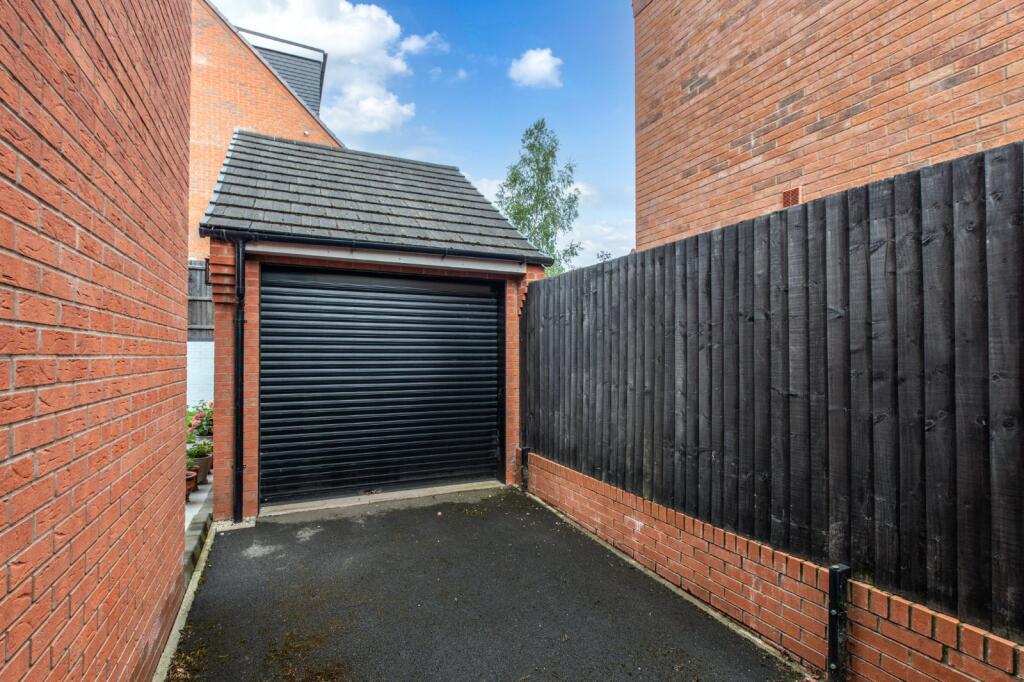 Additional image 23 of East Works Drive, Cofton Hackett, Birmingham, Worcestershire, B45