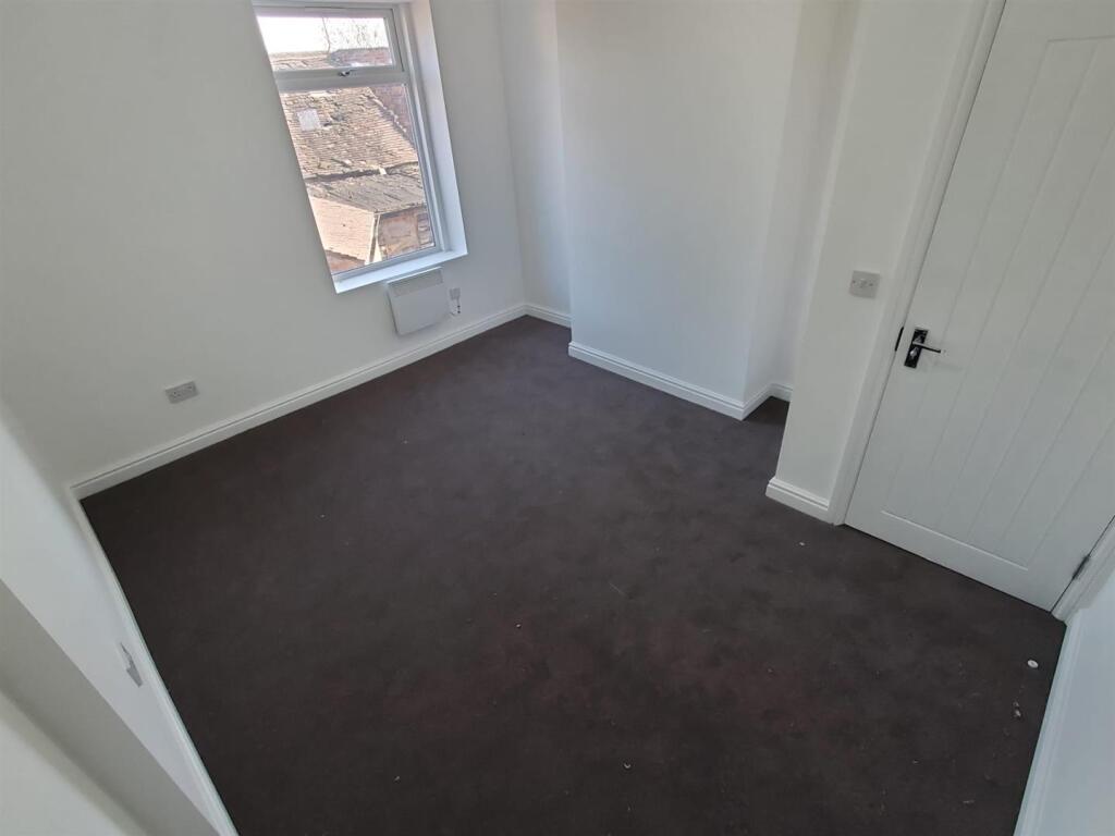 Additional image 4 of High Street, Cradley Heath