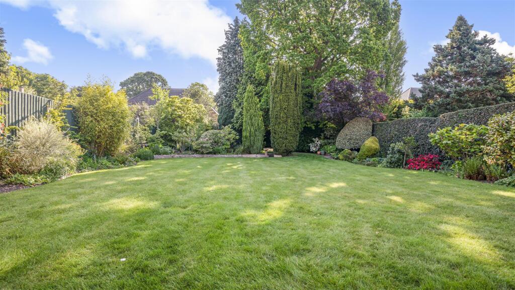 Additional image 26 of Green Lanes, Wylde Green, Sutton Coldfield