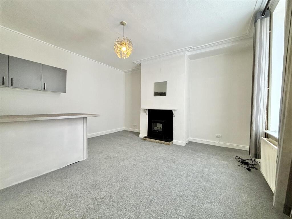 Additional image 4 of Albert Street, Thornton, Bradford