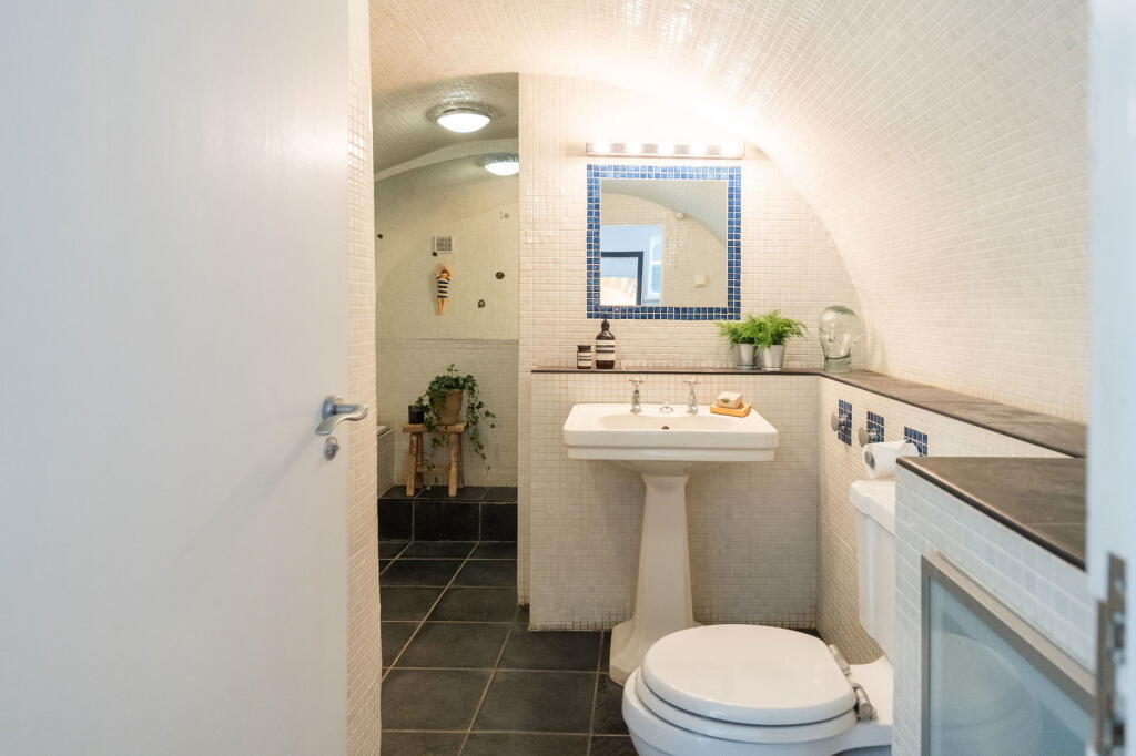 Additional image 23 of Circus House, Bath, BA1 2EX