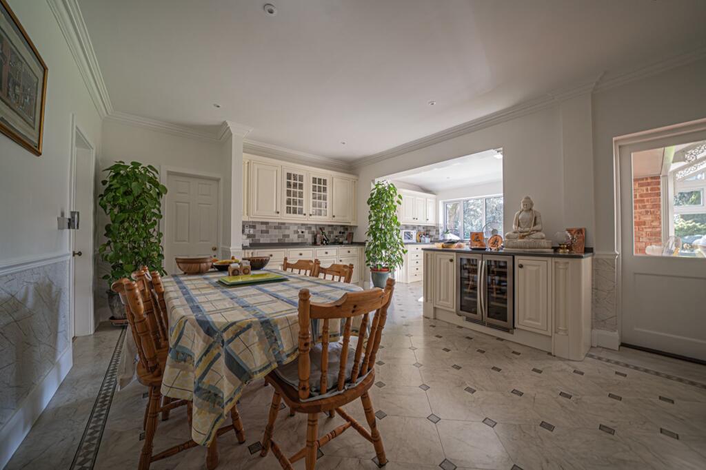 Additional image 8 of Warwick Road, Solihull, B91