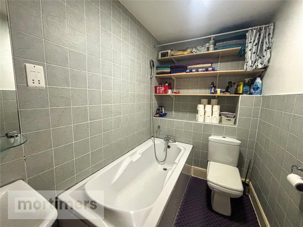 Additional image 32 of Leamington Close, Blackburn, BB2