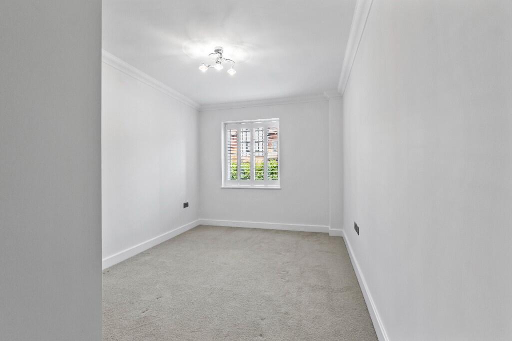 Additional image 10 of Woodland Drive, Great Alne Park, Alcester, Warwickshire, B49