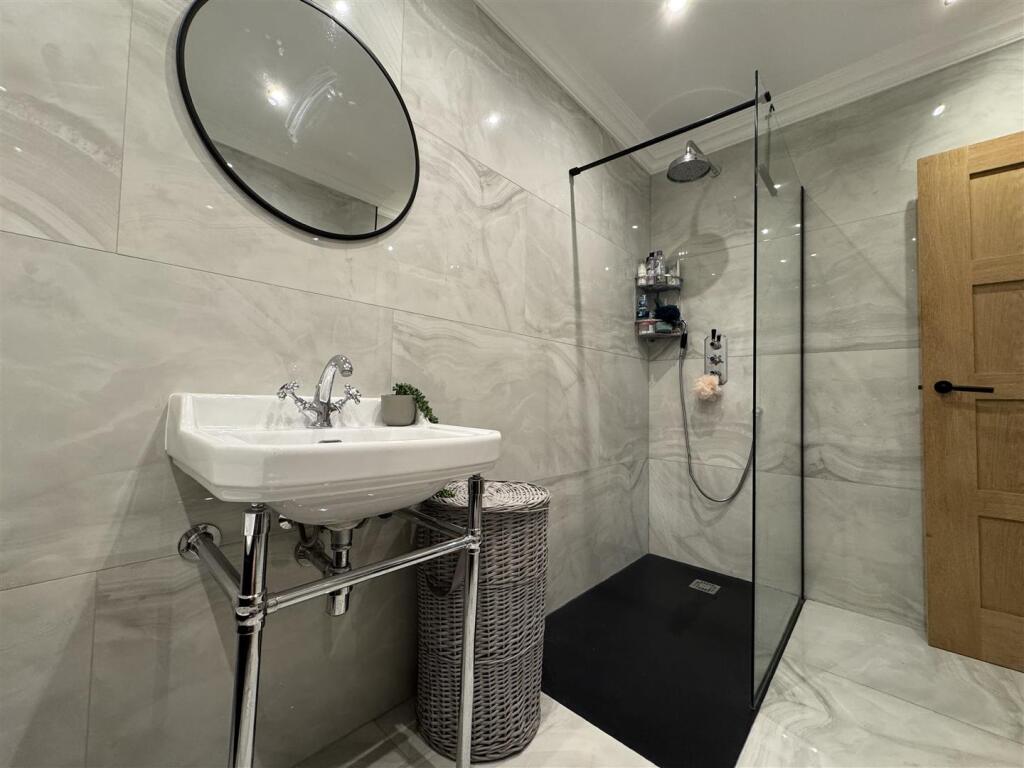 Additional image 14 of Dolphin Terrace Bradford