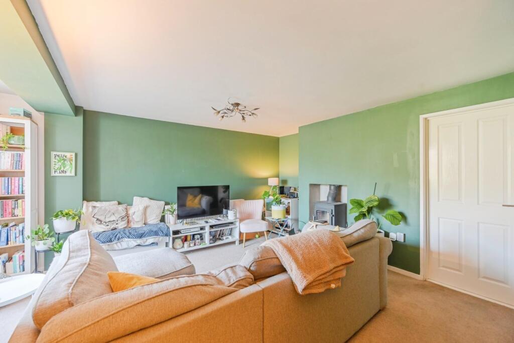 Additional image 5 of Mildenhall, Tamworth